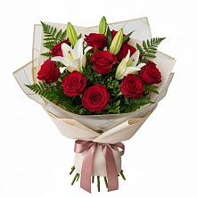 Букет цветов из:  Лилии и Розы в Чертково