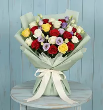 Букет цветов из:  Розы в Чертково