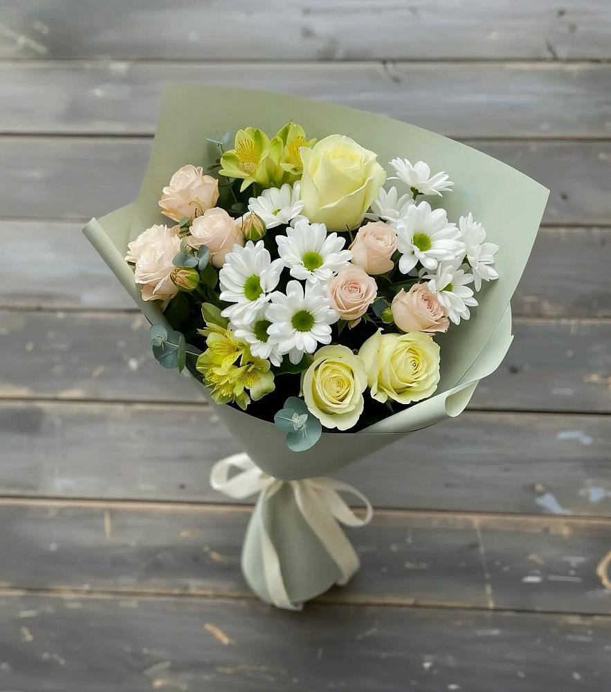 Букет цветов из: Альстромерии, Розы и Хризантемы в Чертково