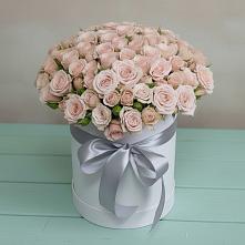 Цветочная композиция из Розы в шляпной коробке в Чертково