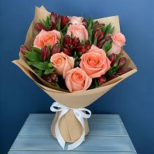 Букет цветов из:  Розы и Альстромерии #REPLACE_PRED# Чертково