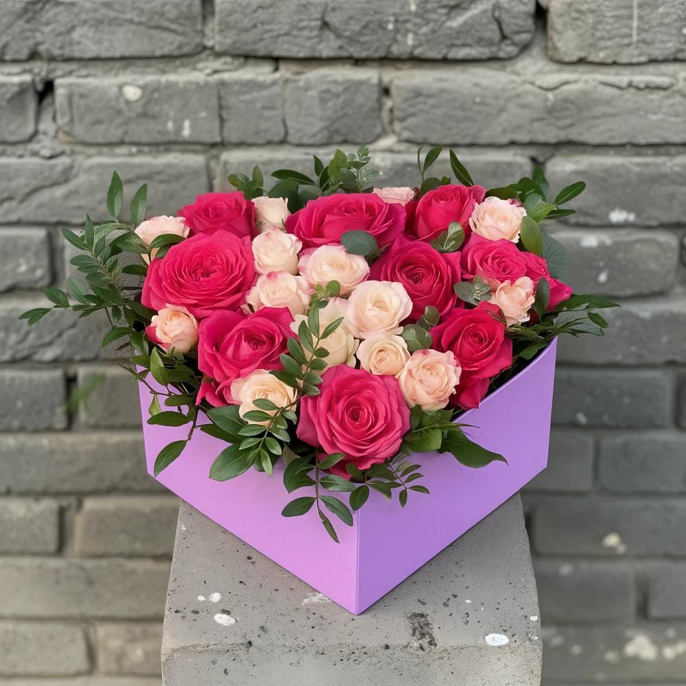 Цветочная композиция из Розы в коробке в Чертково