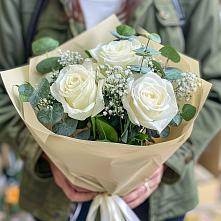 Букет цветов из:  Розы в Чертково