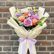 Букет цветов из:  Лизиантусы и Розы #REPLACE_PRED# Чертково