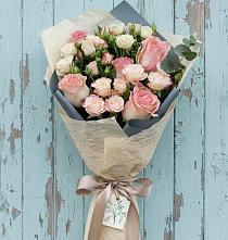 Букет цветов из:  Розы в Чертково