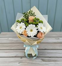 Букет цветов из:  Герберы, Розы и Хризантемы в Чертково