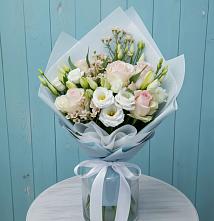 Букет цветов из:  Розы и Лизиантусы #REPLACE_PRED# Чертково